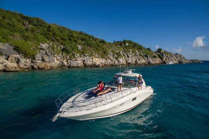 a small boat in a body of water