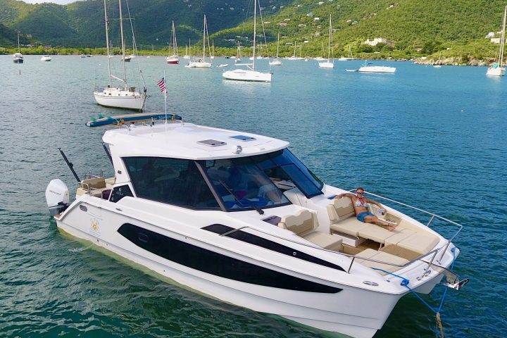 a small boat in a body of water